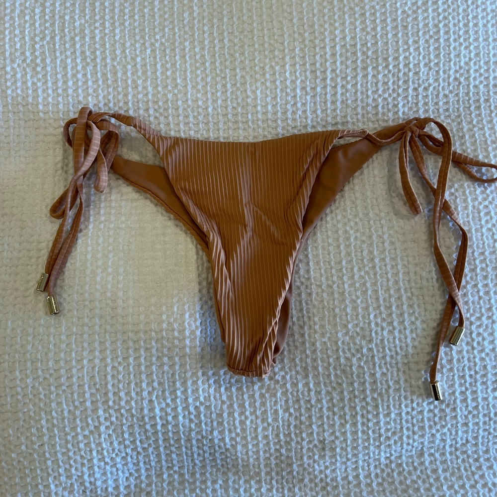 Monday Swimwear - Palma Thong - Size small